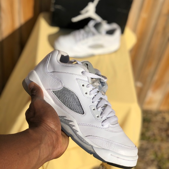 Jordan 5 retro wolf grey